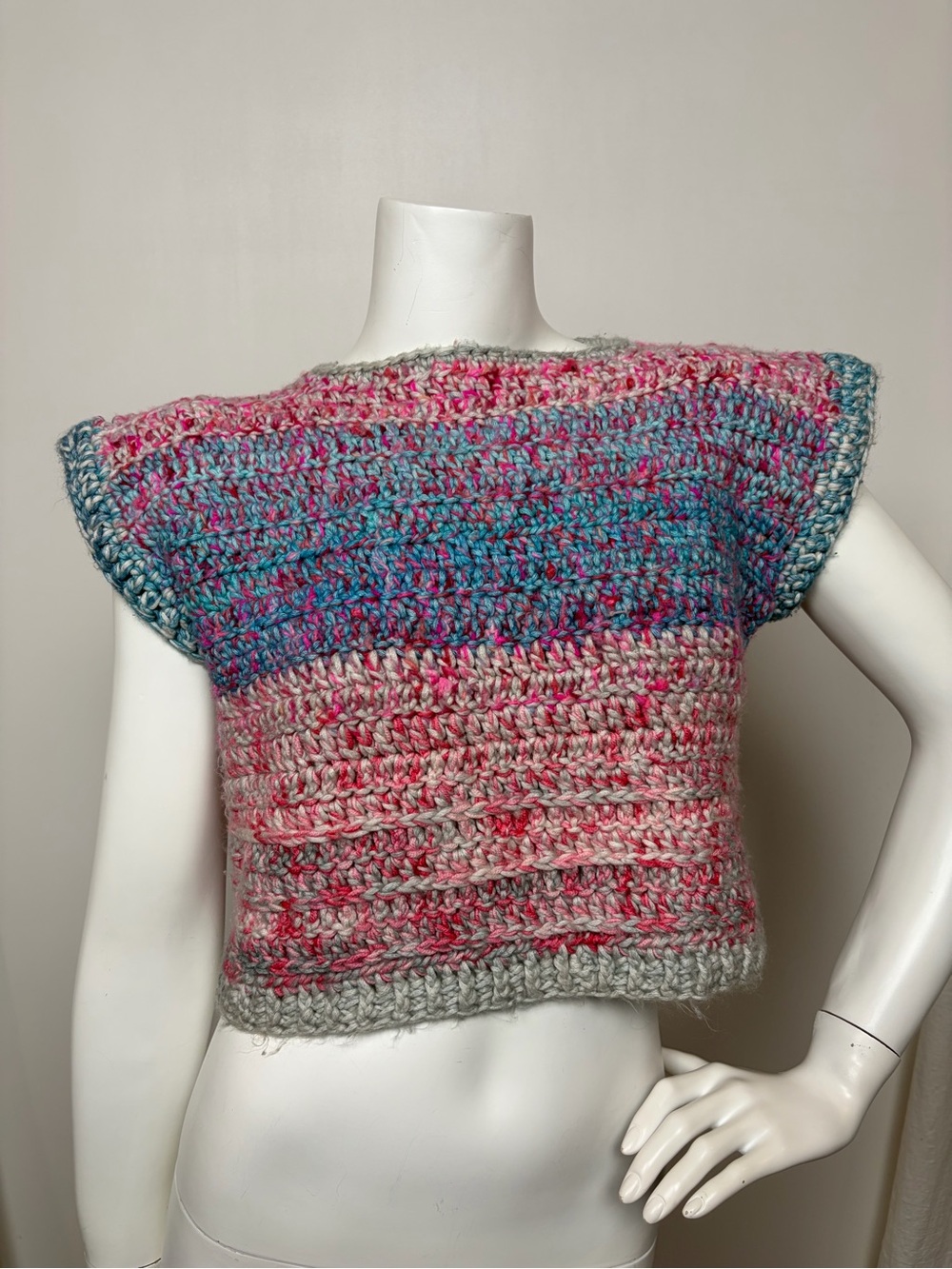 HAND CRAFTED T Shirt Crochet Sweater Multicolor Stripe Pink Size Small Crop Top